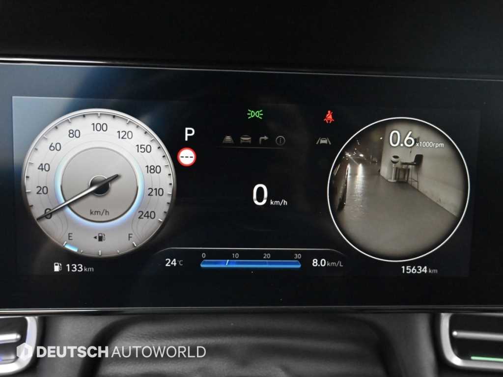 Hyundai Avante — photo 08