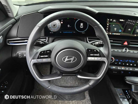 Hyundai Avante — photo 13