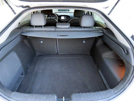 Hyundai Ioniq — photo 17