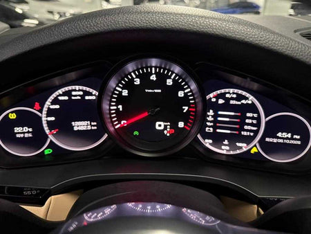 Porsche Cayenne — photo 07
