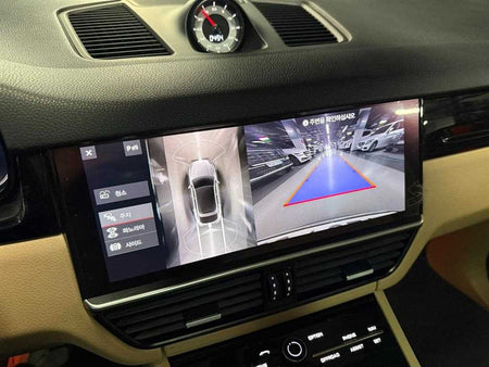 Porsche Cayenne — photo 14