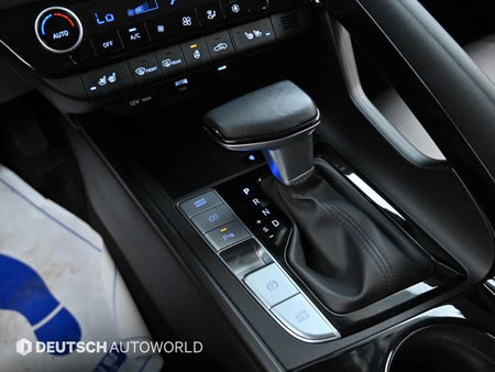 Hyundai Avante — photo 09