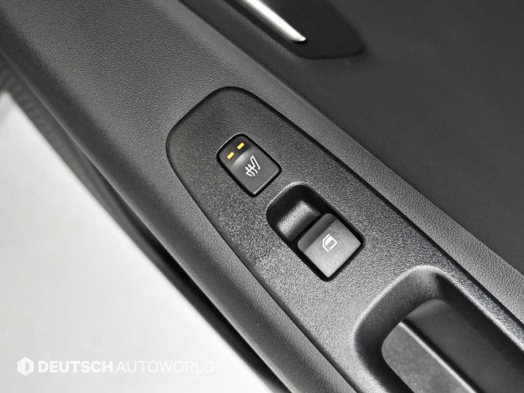 Hyundai Avante — photo 16