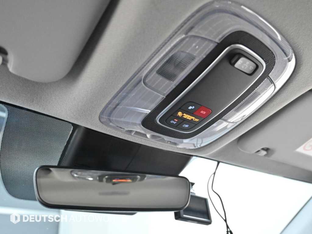 Hyundai Avante — photo 18