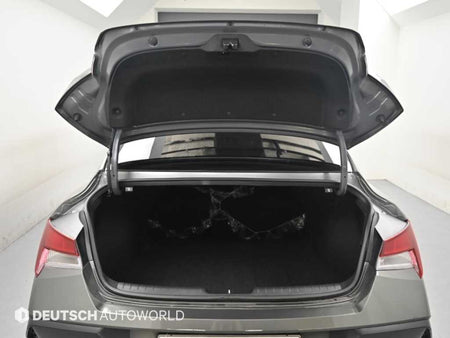 Hyundai Avante — photo 19