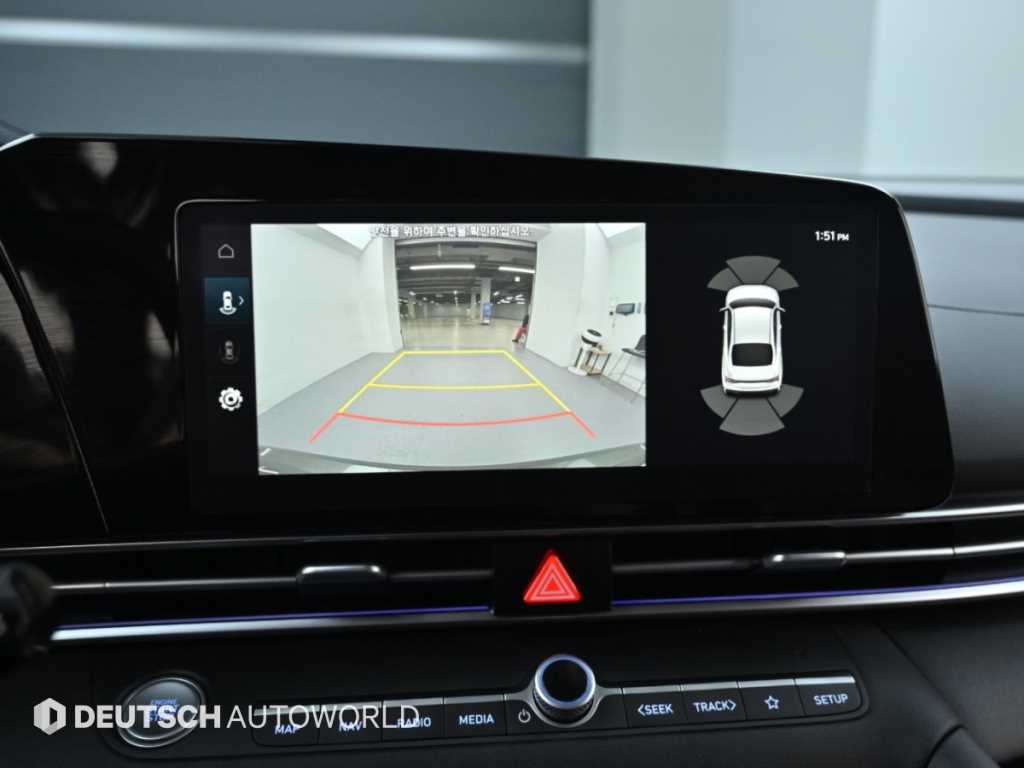 Hyundai Avante — photo 15