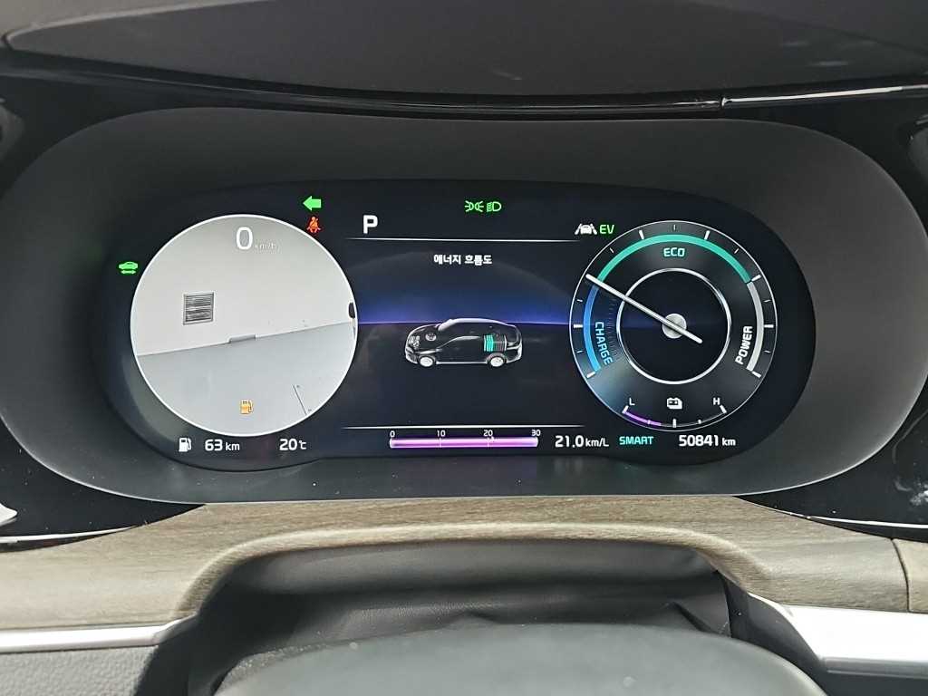 Kia K5 — photo 06