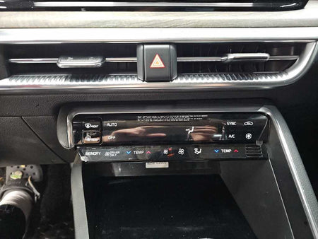 Kia K5 — photo 10