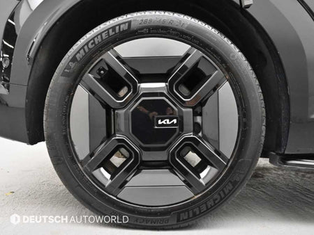 Kia EV9 — photo 05