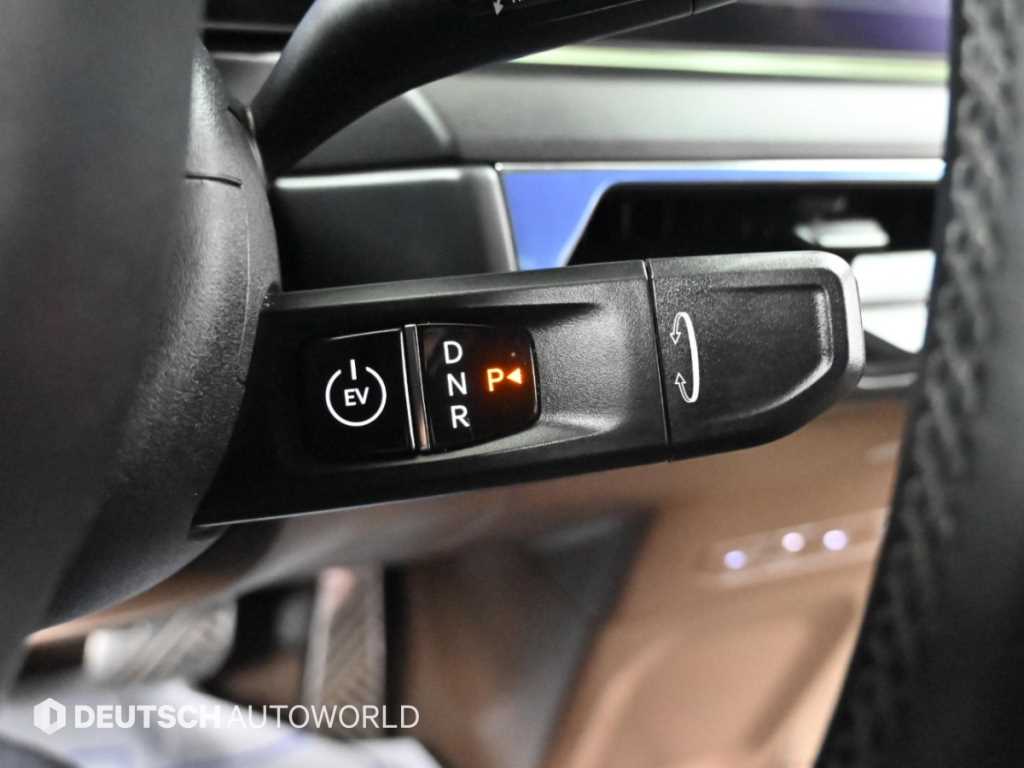 Kia EV9 — photo 09