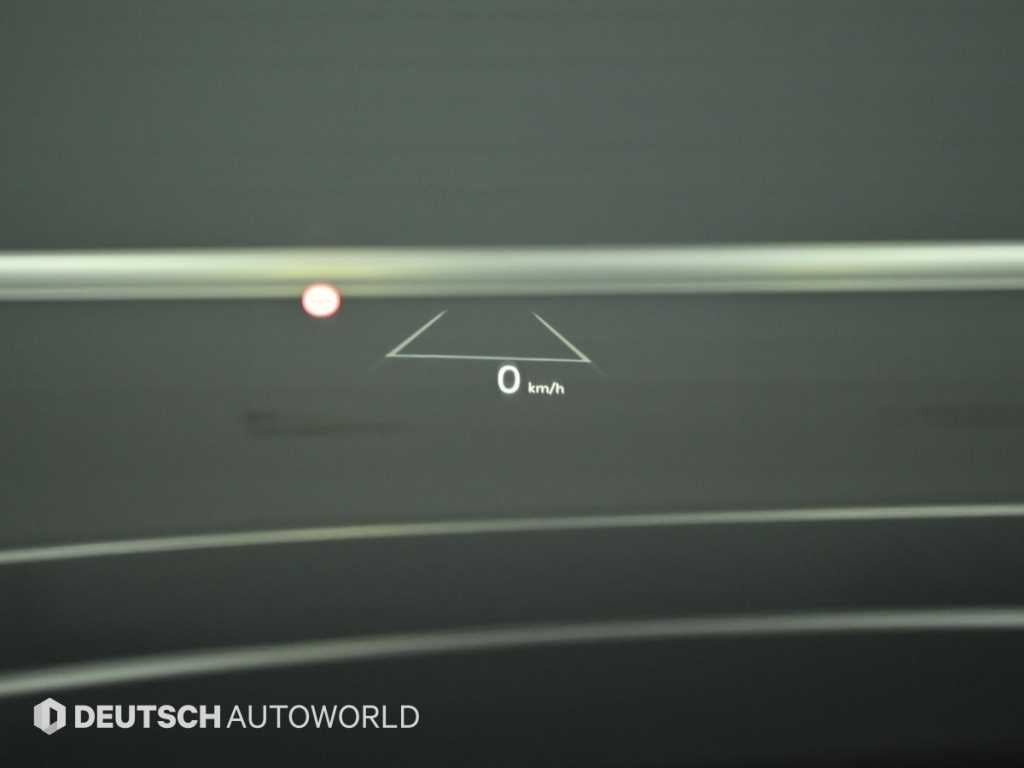 Kia EV9 — photo 17