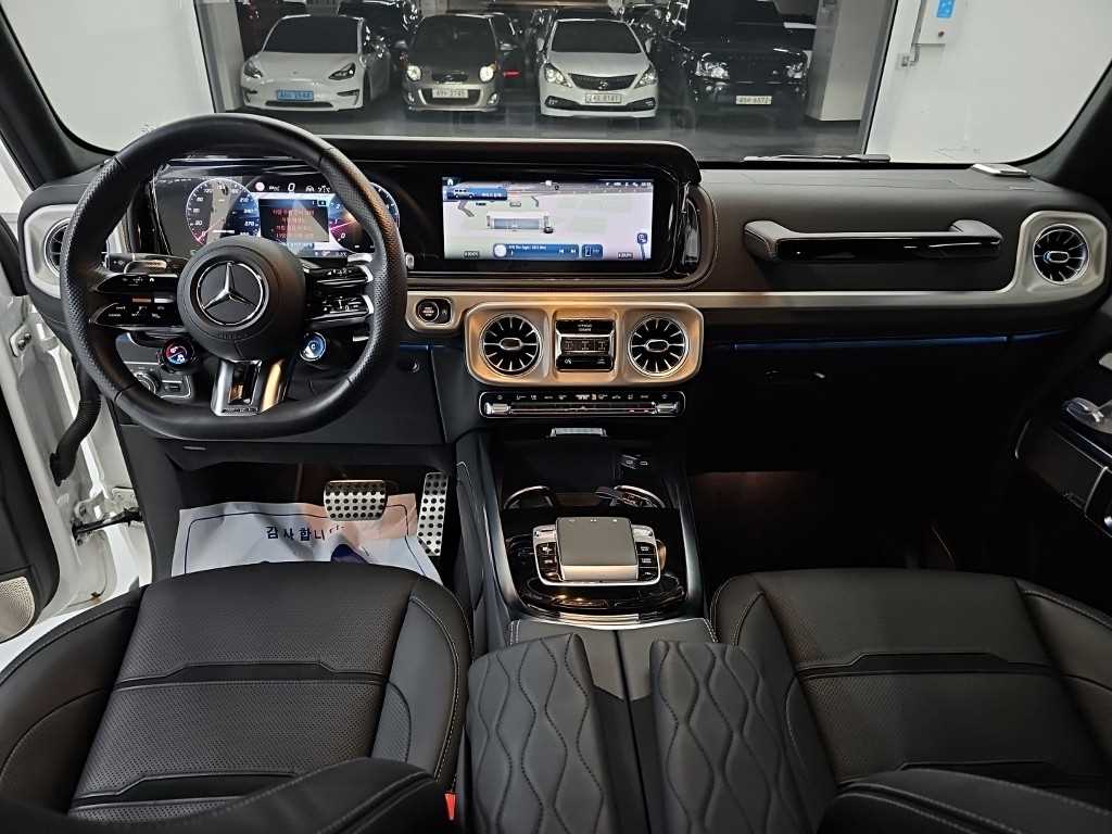 Mercedes-Benz G-Class — photo 07