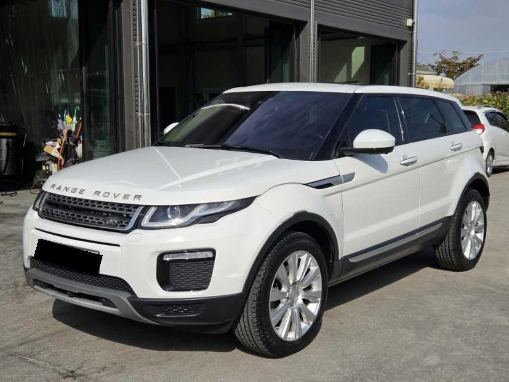 Land Rover Range Rover Evoque — photo 01