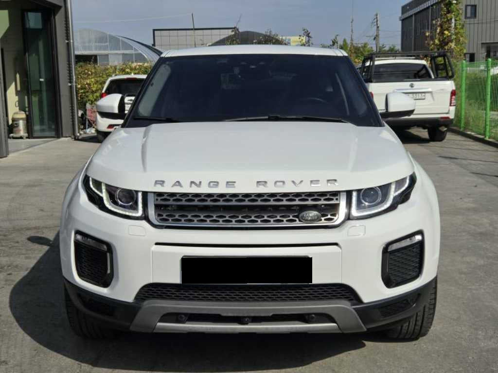 Land Rover Range Rover Evoque — photo 02