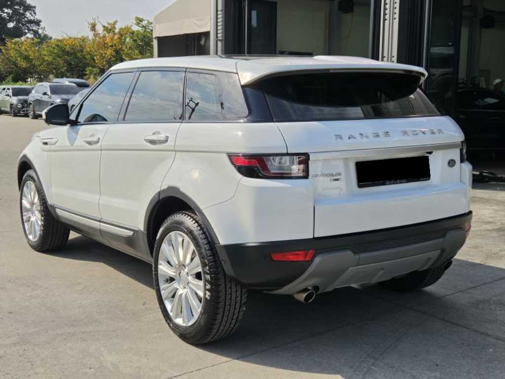 Land Rover Range Rover Evoque — photo 03