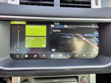 Land Rover Range Rover Evoque — photo 12