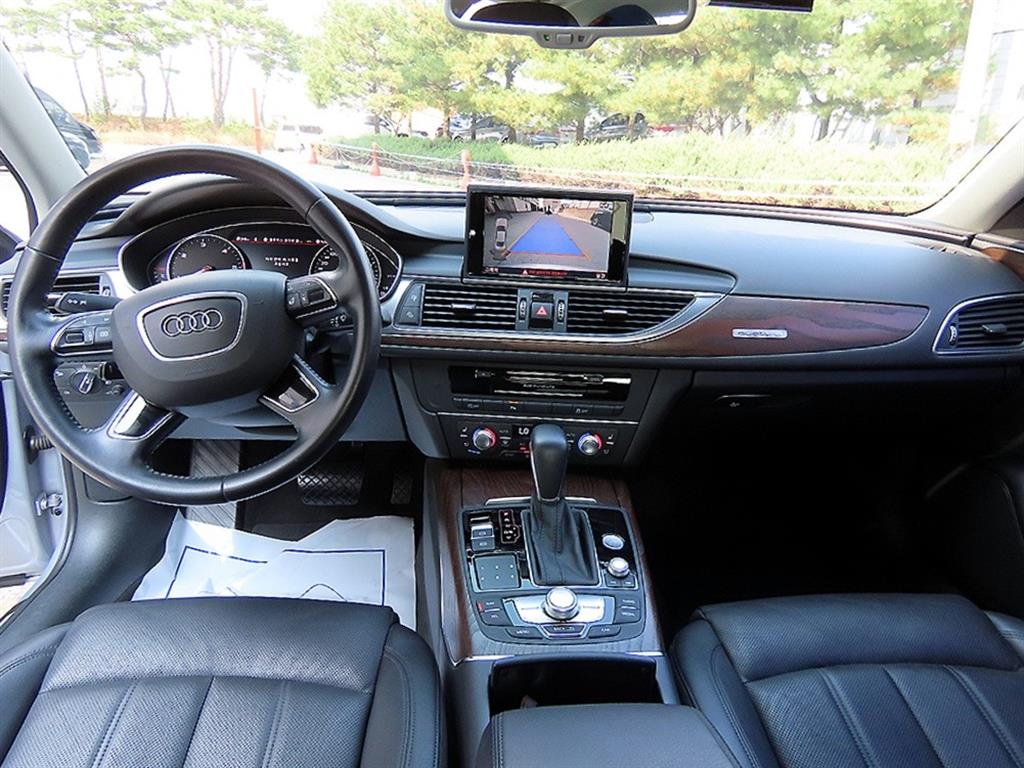 Audi A6 — photo 07