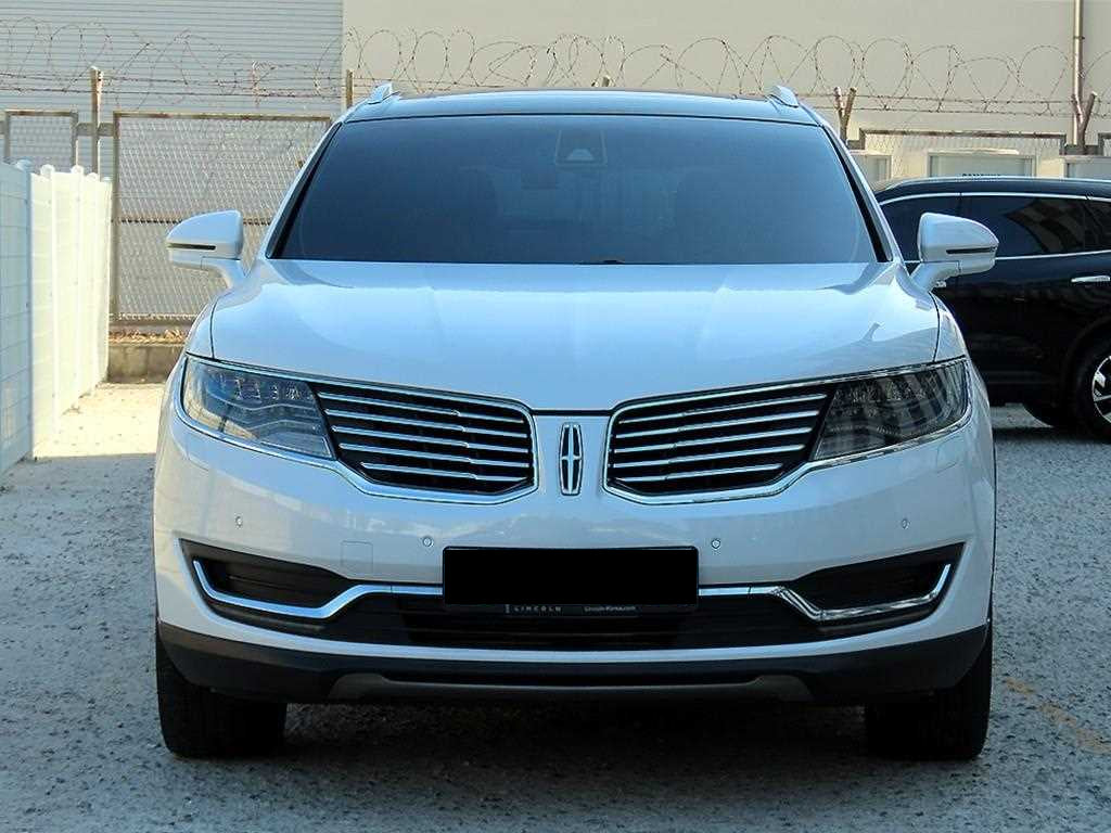 Lincoln MKX — photo 01