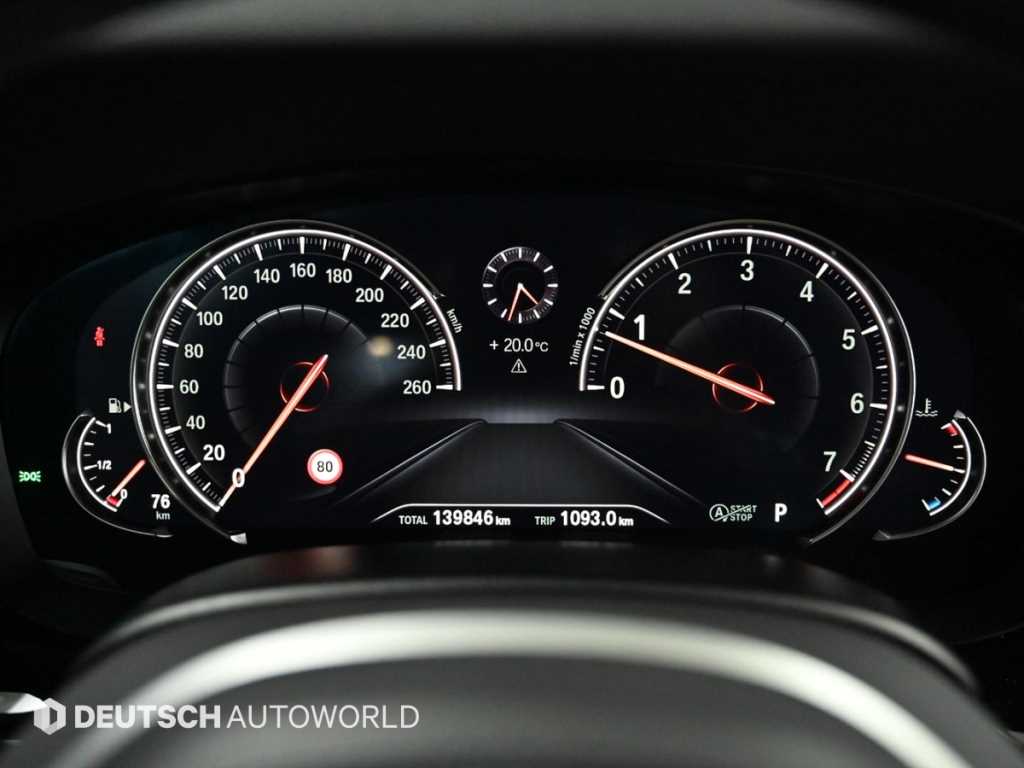 BMW 5-Series — photo 08
