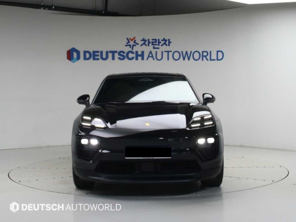 Porsche Macan — photo 03
