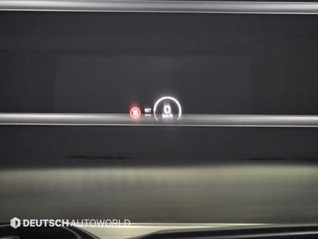 Porsche Macan — photo 17
