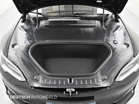 Tesla Model S — photo 06
