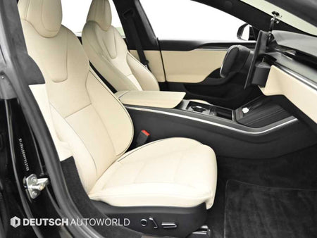 Tesla Model S — photo 10
