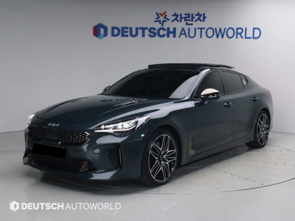Kia Stinger — photo 01