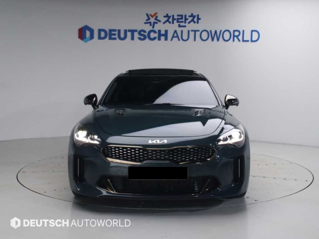 Kia Stinger — photo 03