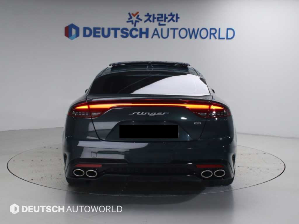 Kia Stinger — photo 04
