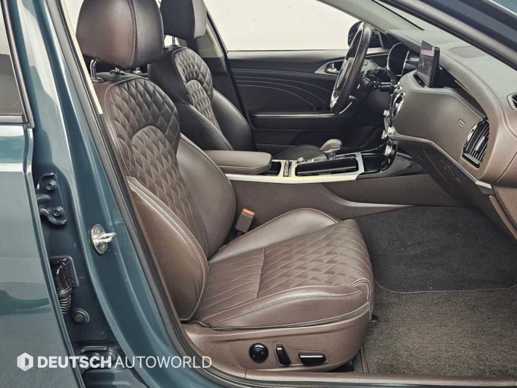 Kia Stinger — photo 10
