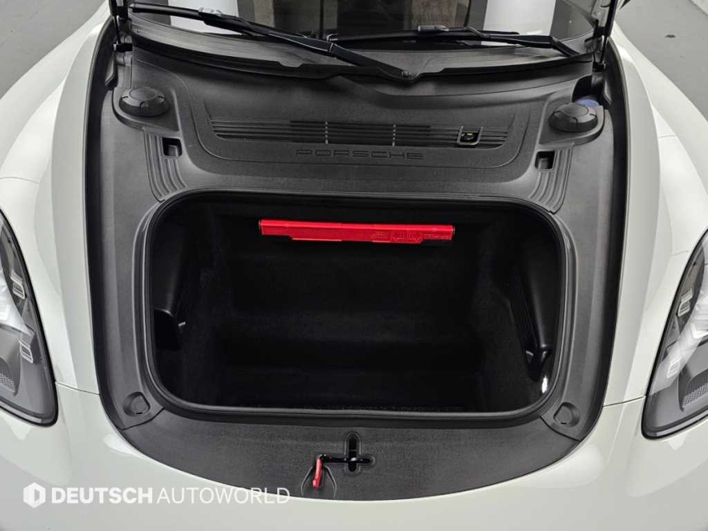 Porsche 718 — photo 06