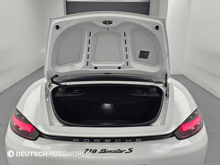 Porsche 718 — photo 18