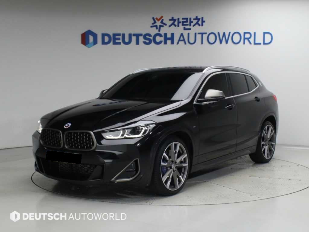 BMW X2 (F39) — photo 01