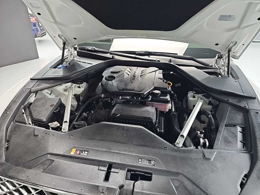 Genesis G80 — photo 05