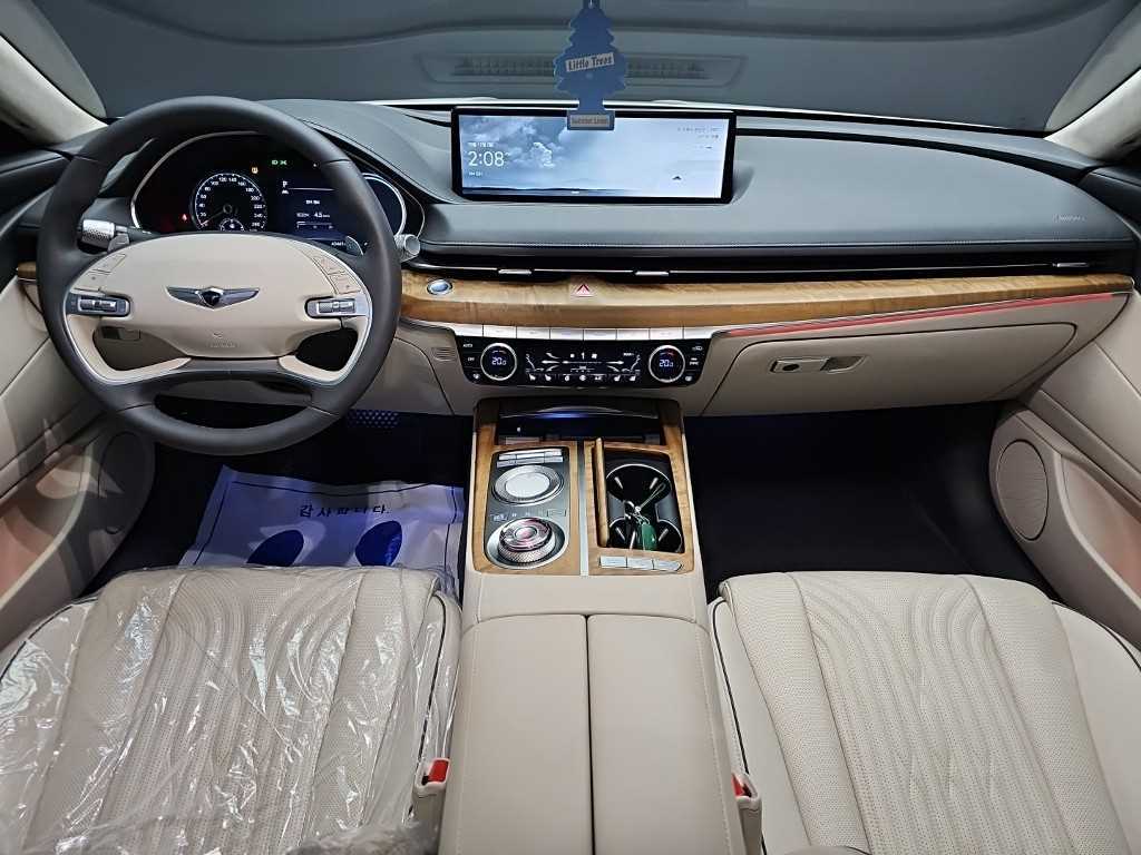 Genesis G80 — photo 06