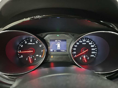 Kia Carnival — photo 06