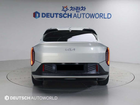 Kia EV4 — photo 04