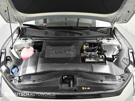Kia EV4 — photo 06