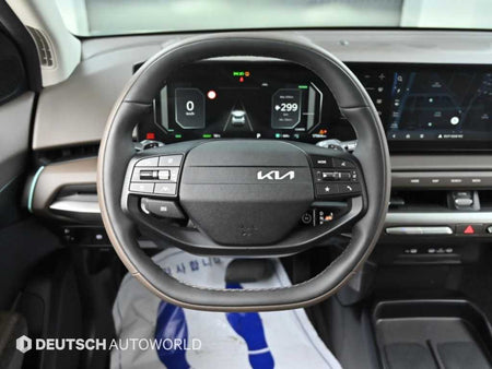 Kia EV4 — photo 13