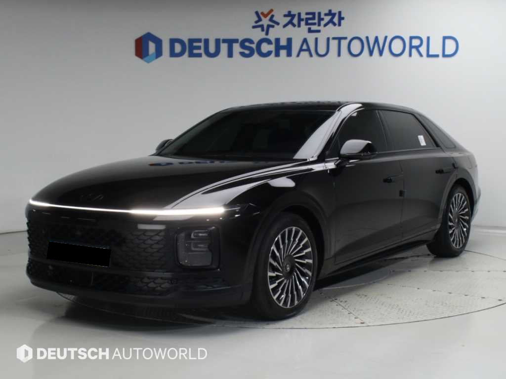 Hyundai Grandeur — photo 01