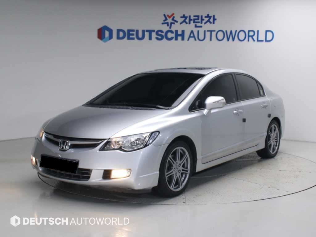 Honda Civic — photo 01