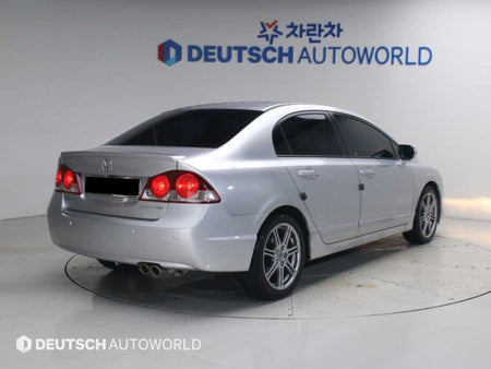 Honda Civic — photo 02