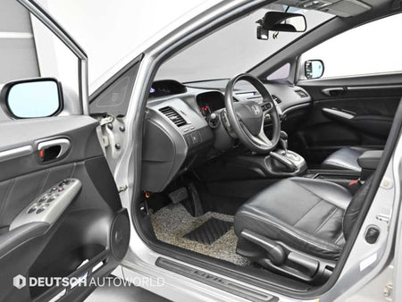 Honda Civic — photo 11