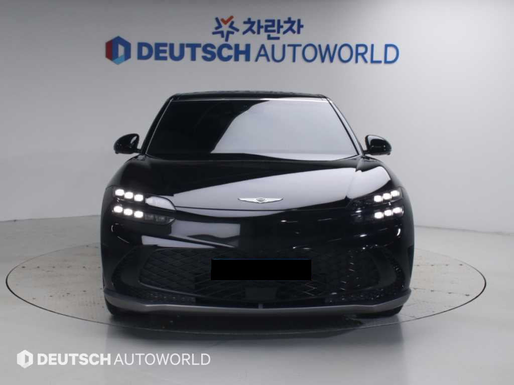 Genesis GV60 — photo 03