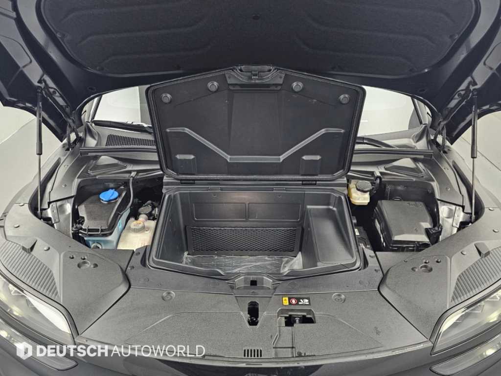 Genesis GV60 — photo 06