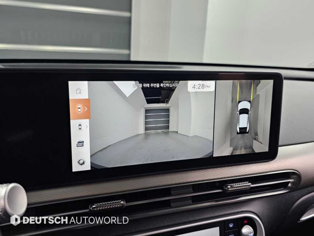 Genesis GV60 — photo 15