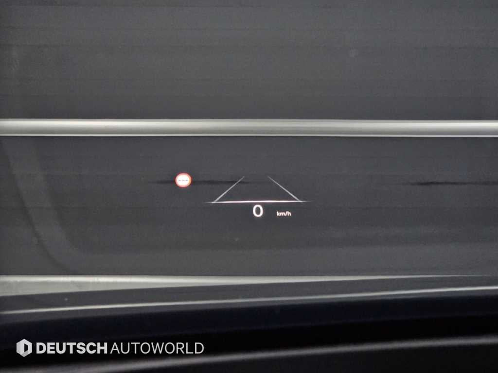 Genesis GV60 — photo 18