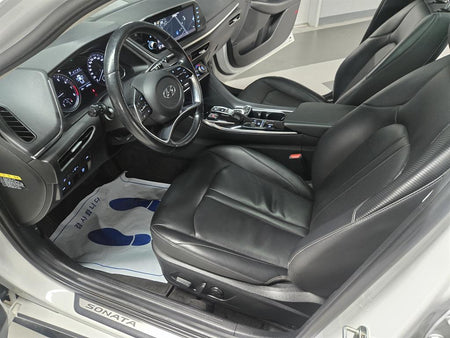 Hyundai Sonata — photo 08