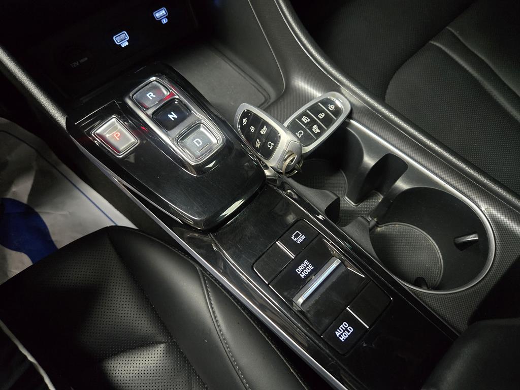 Hyundai Sonata — photo 13